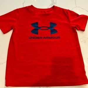 Under Armour short sleeve t-shirt